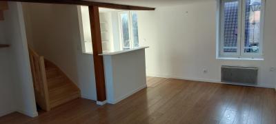 A LOUER T3 DUPLEX Rénové  MARCQ - Bourg St Vincent 