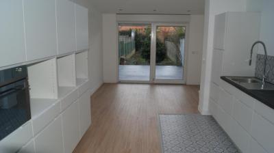 Maison de Ville avec jardin entièrement rénovée